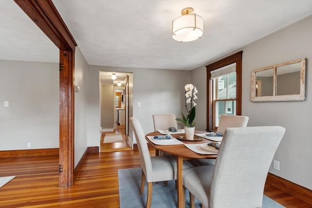 2 Lakeview Ave, Reading, MA 01867