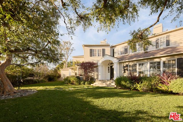 12523 S Helena Street, Los Angeles, CA 90049