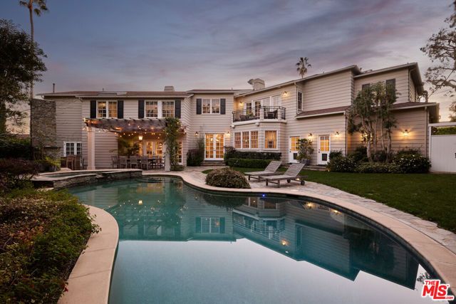 12523 S Helena Street, Los Angeles, CA 90049