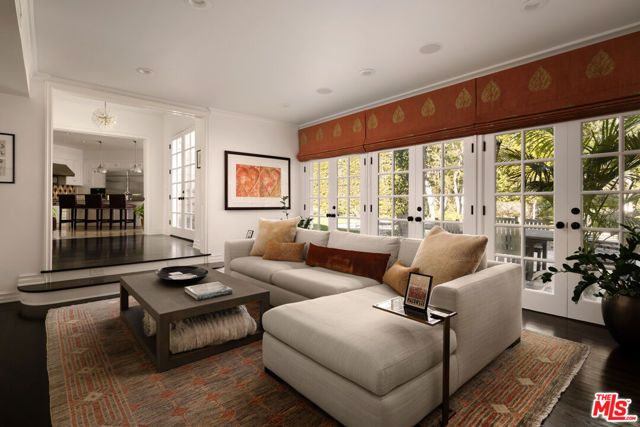 12523 S Helena Street, Los Angeles, CA 90049