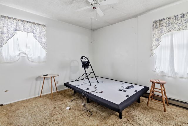 110 W North D Street, Gas City, IN 46933