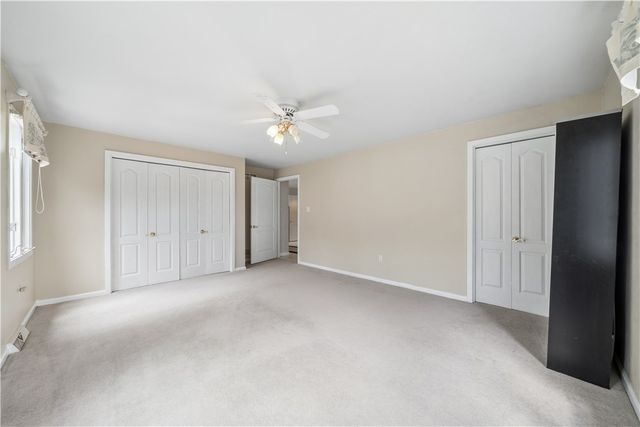 180 Springmeadow Dr, Upper St Clair, PA 15241