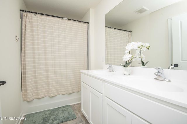 2112 Glen Creek Rd, Knoxville, TN 37924