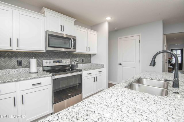 2112 Glen Creek Rd, Knoxville, TN 37924