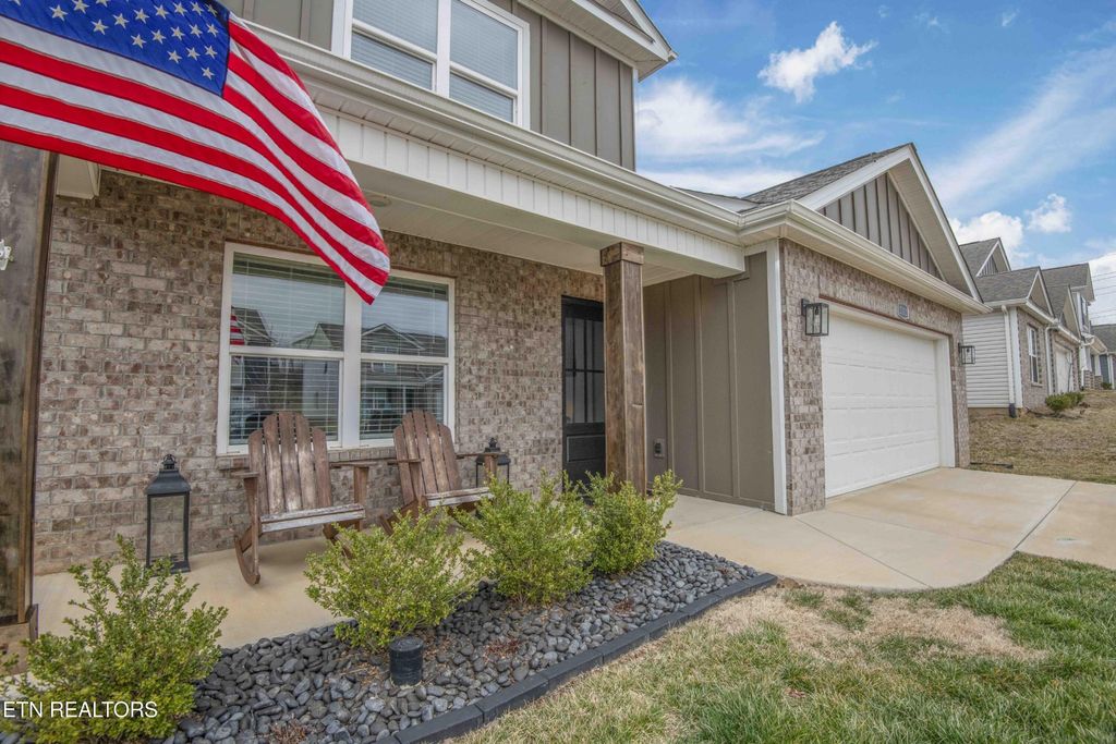 2112 Glen Creek Rd, Knoxville, TN 37924