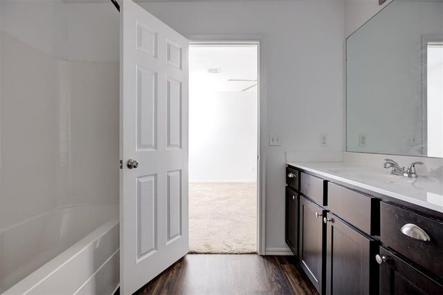 10207 Sussex Place, Oklahoma City, OK 73120