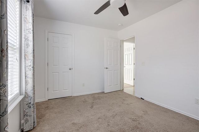 10207 Sussex Place, Oklahoma City, OK 73120