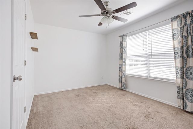 10207 Sussex Place, Oklahoma City, OK 73120