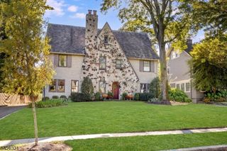13 Ferncliff Ter, Glen Ridge Boro Twp., NJ 07028