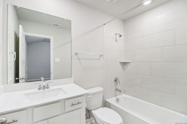 11415 Feather Vale, San Antonio, TX 78254