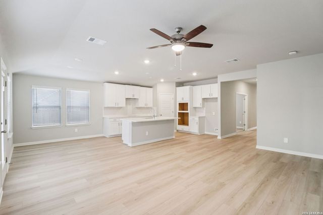 11415 Feather Vale, San Antonio, TX 78254