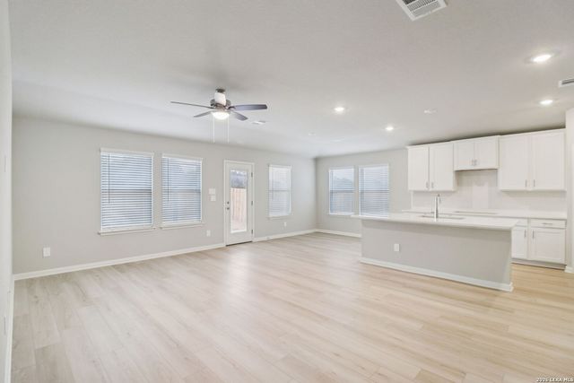 11415 Feather Vale, San Antonio, TX 78254