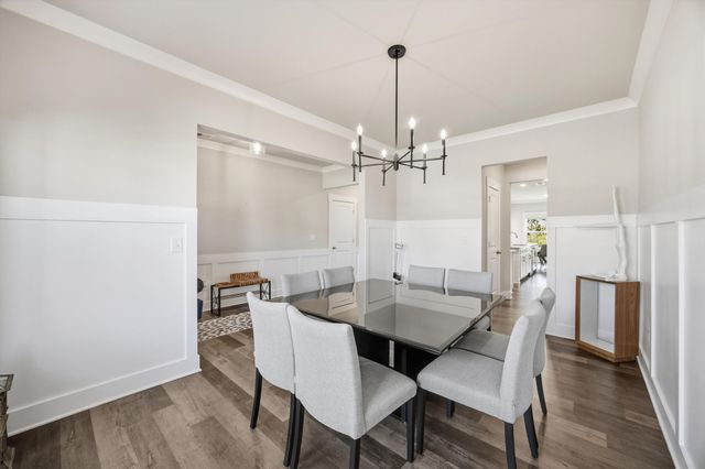 2110 Firelight Way, Ooltewah, TN 37363
