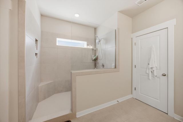 2110 Firelight Way, Ooltewah, TN 37363