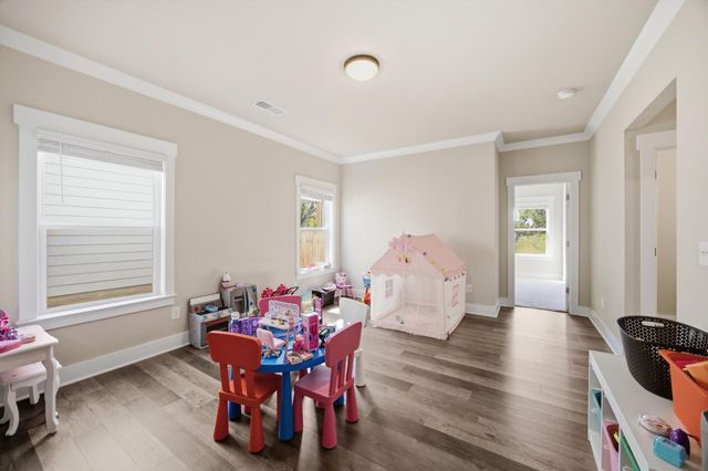 2110 Firelight Way, Ooltewah, TN 37363
