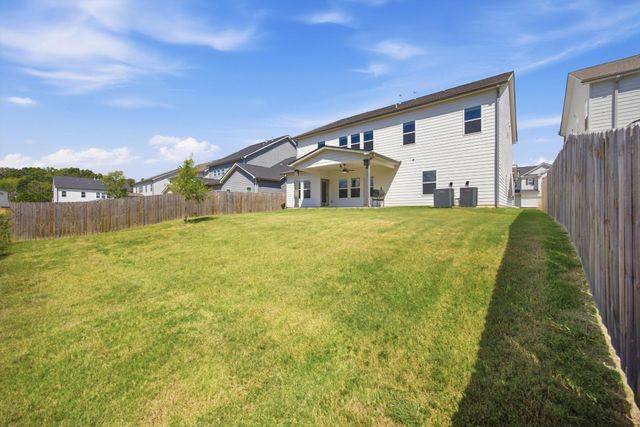 2110 Firelight Way, Ooltewah, TN 37363