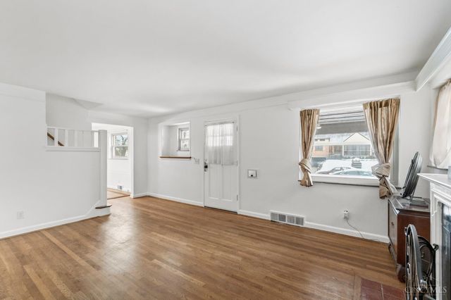 6123 Kingsford Drive, Cincinnati, OH 45224