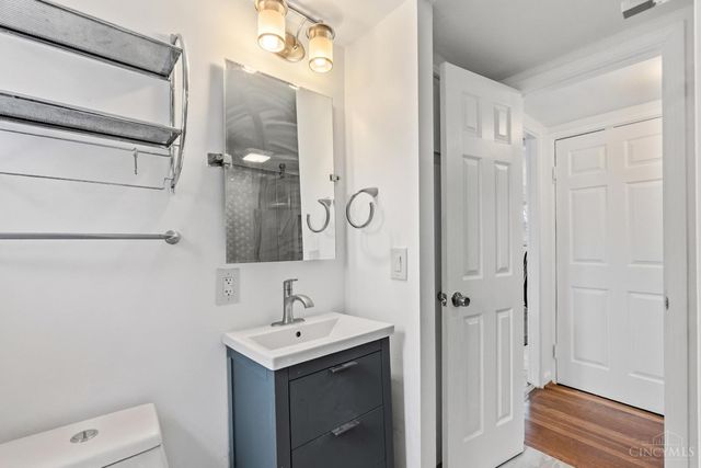 6123 Kingsford Drive, Cincinnati, OH 45224