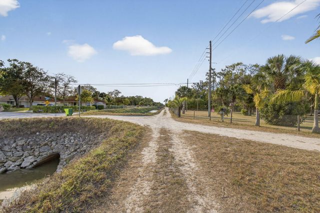 14685 40th Street N, Loxahatchee Groves, FL 33470