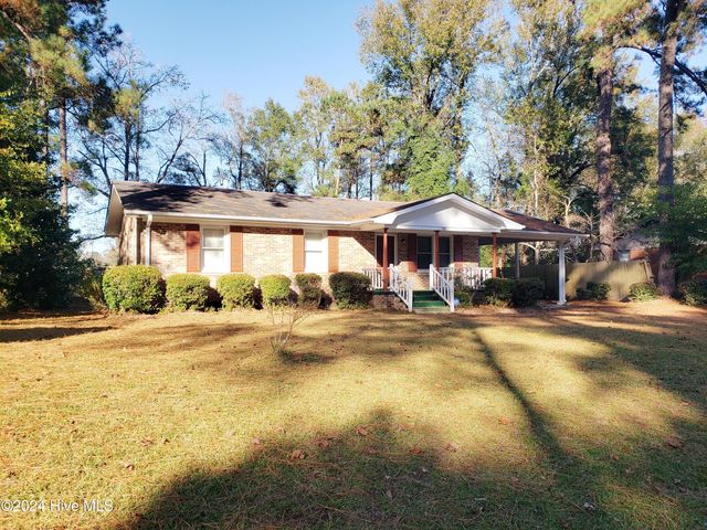 716 W Burkhead Street, Whiteville, NC 28472