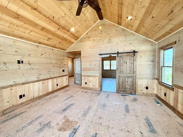 467 Skylight Drive, Blue Ridge, GA 30513
