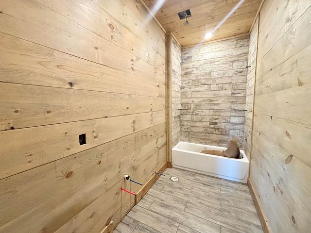 467 Skylight Drive, Blue Ridge, GA 30513