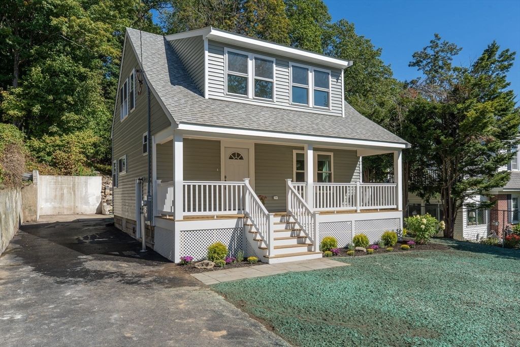21 Haskell St, Fitchburg, MA 01420