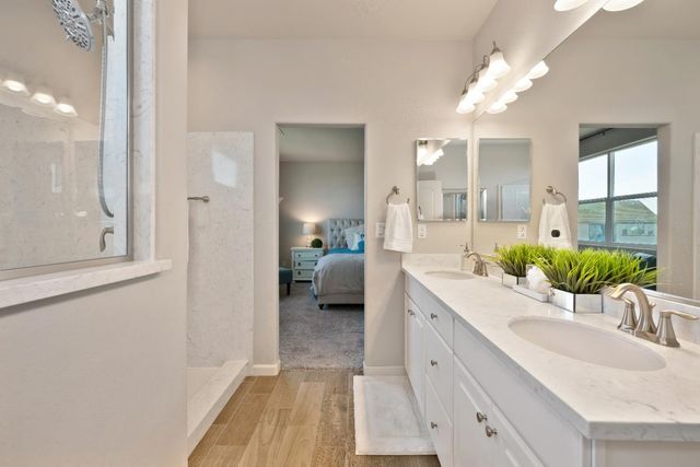 7860 Mount Evans Cir, Roseville, CA 95747