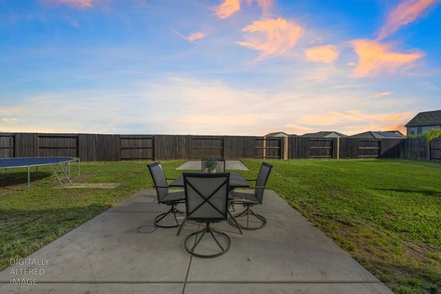 7860 Mount Evans Cir, Roseville, CA 95747