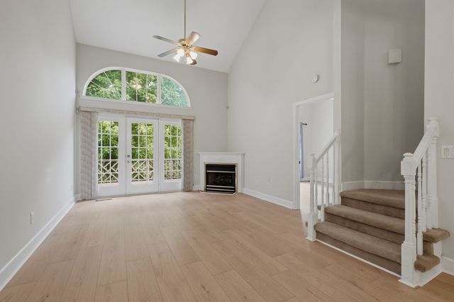 231 Green Harbor Rd Unit 63, Old Hickory, TN 37138