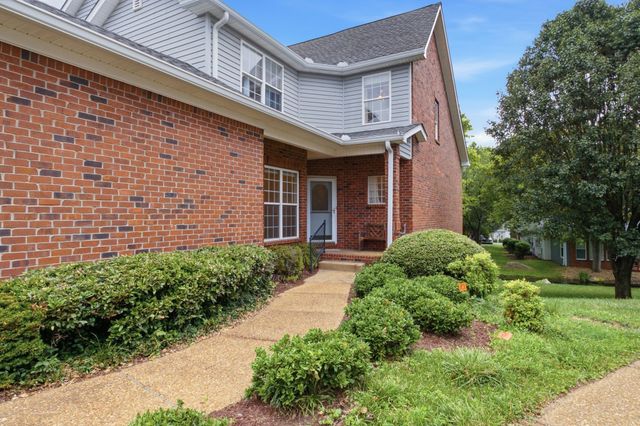 231 Green Harbor Rd Unit 63, Old Hickory, TN 37138