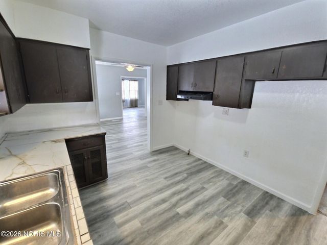 1420 Upton Avenue, Toledo, OH 43607