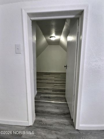 1420 Upton Avenue, Toledo, OH 43607