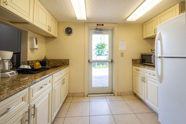 1391 S OCEAN 803, Pompano Beach, FL 33062