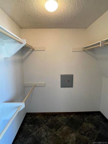 5350 Baltimore Dr. 12, La Mesa, CA 91942