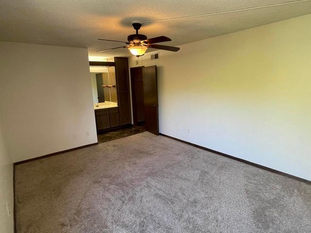 5350 Baltimore Dr. 12, La Mesa, CA 91942