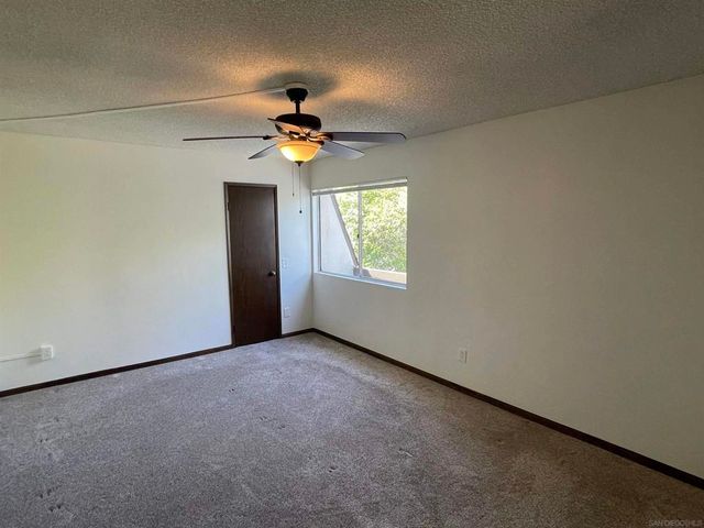 5350 Baltimore Dr. 12, La Mesa, CA 91942