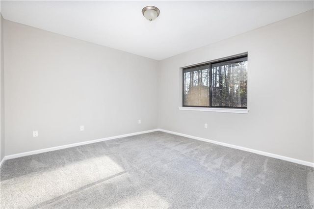 266 Conestoga Way 266, Glastonbury, CT 06033