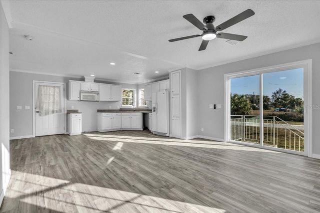 2610 CLYDE AVENUE, Punta Gorda, FL 33950