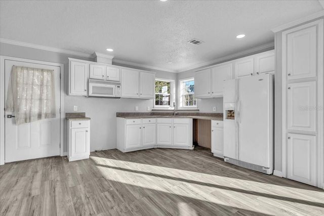 2610 CLYDE AVENUE, Punta Gorda, FL 33950