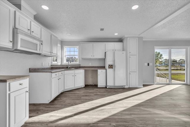 2610 CLYDE AVENUE, Punta Gorda, FL 33950