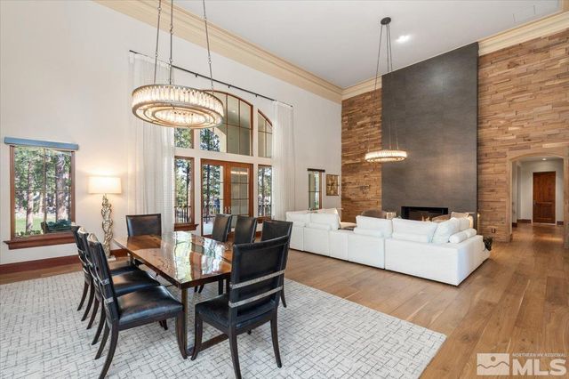 6090 Lake Geneva Drive, Reno, NV 89511