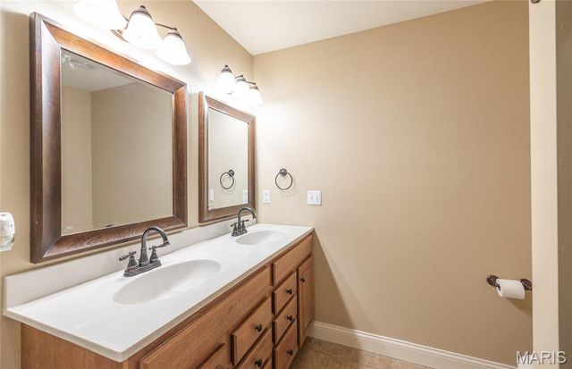 118 Sycamore Drive, St Robert, MO 65584