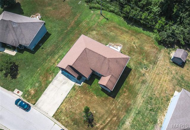 118 Sycamore Drive, St Robert, MO 65584