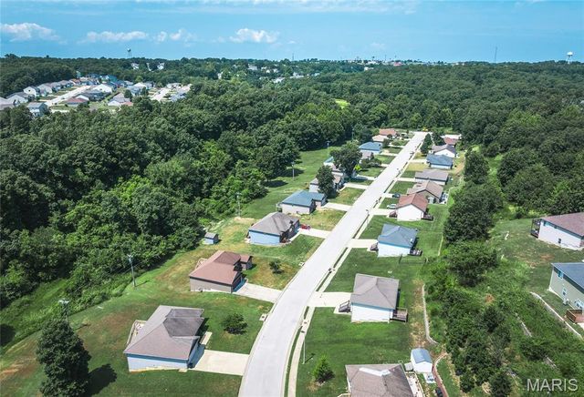 118 Sycamore Drive, St Robert, MO 65584