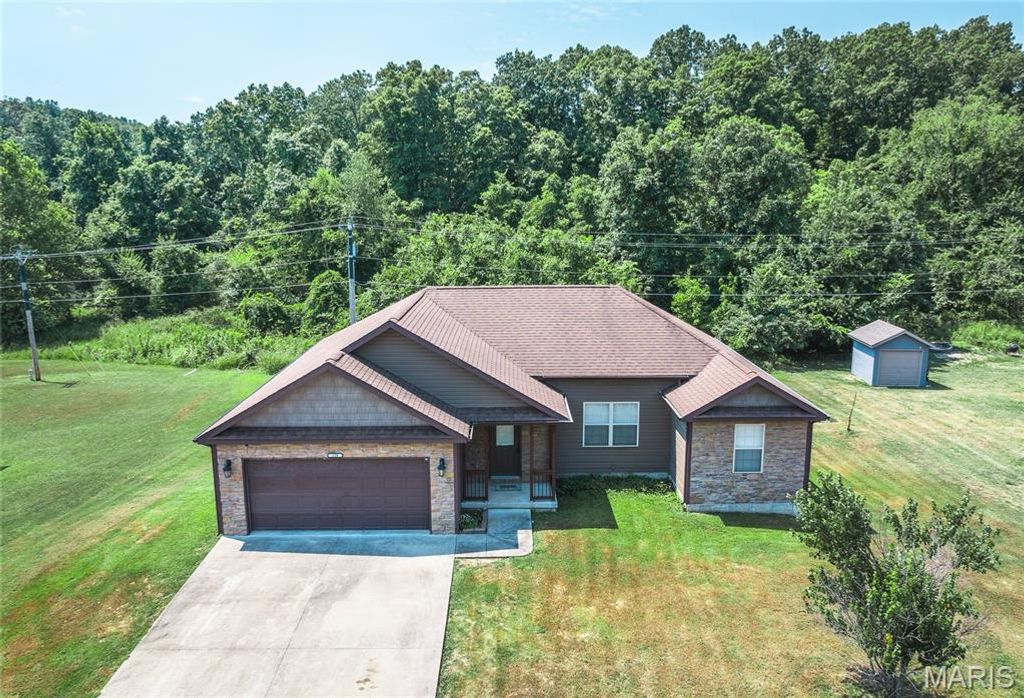 118 Sycamore Drive, St Robert, MO 65584