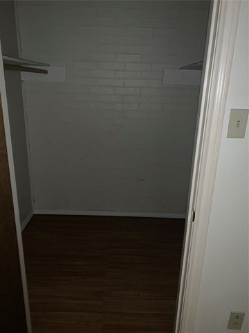 1724 W Sanford Street C, Arlington, TX 76012