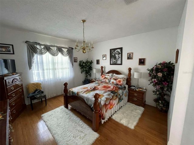 1714 ISLEBROOK DRIVE, Orlando, FL 32824