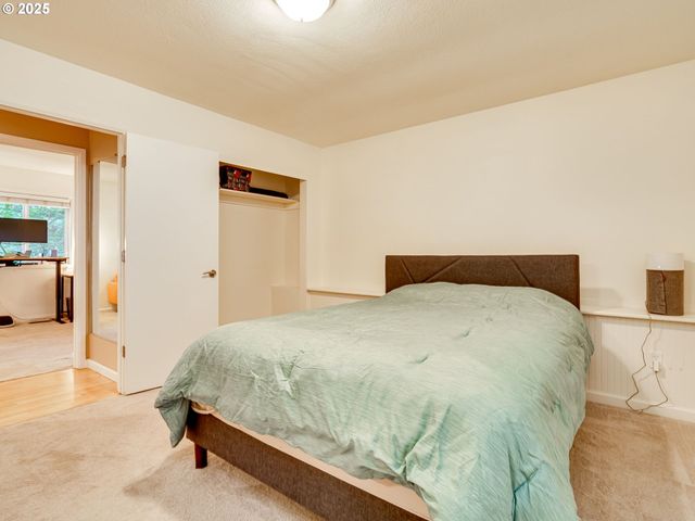 2802 Nw ARIEL Ter, Portland, OR 97210