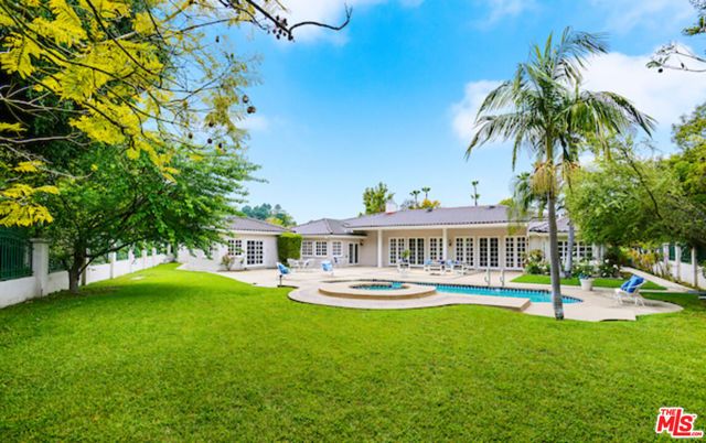 400 EVELYN Place, Beverly Hills, CA 90210